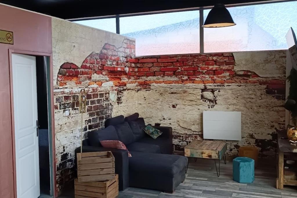 Dormir A L'Usine Loft Industriel Atypique Saint-Quentin-Lamotte-Croix-au-Bailly ภายนอก รูปภาพ