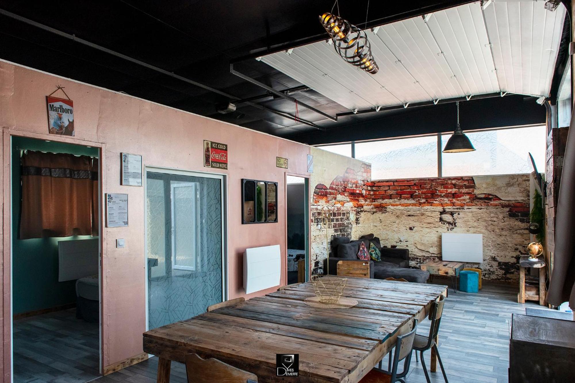 Dormir A L'Usine Loft Industriel Atypique Saint-Quentin-Lamotte-Croix-au-Bailly ภายนอก รูปภาพ